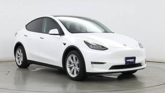 TESLA MODEL Y 2022 7SAYGDEE9NF356369 image